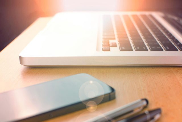 Lohnsteuern sparen: Handy, Tablet, Notebook oder Internet vom Arbeitgeber